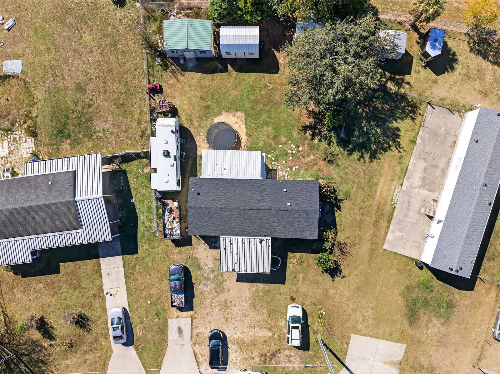 SILVERWOOD VILLAS - Residential