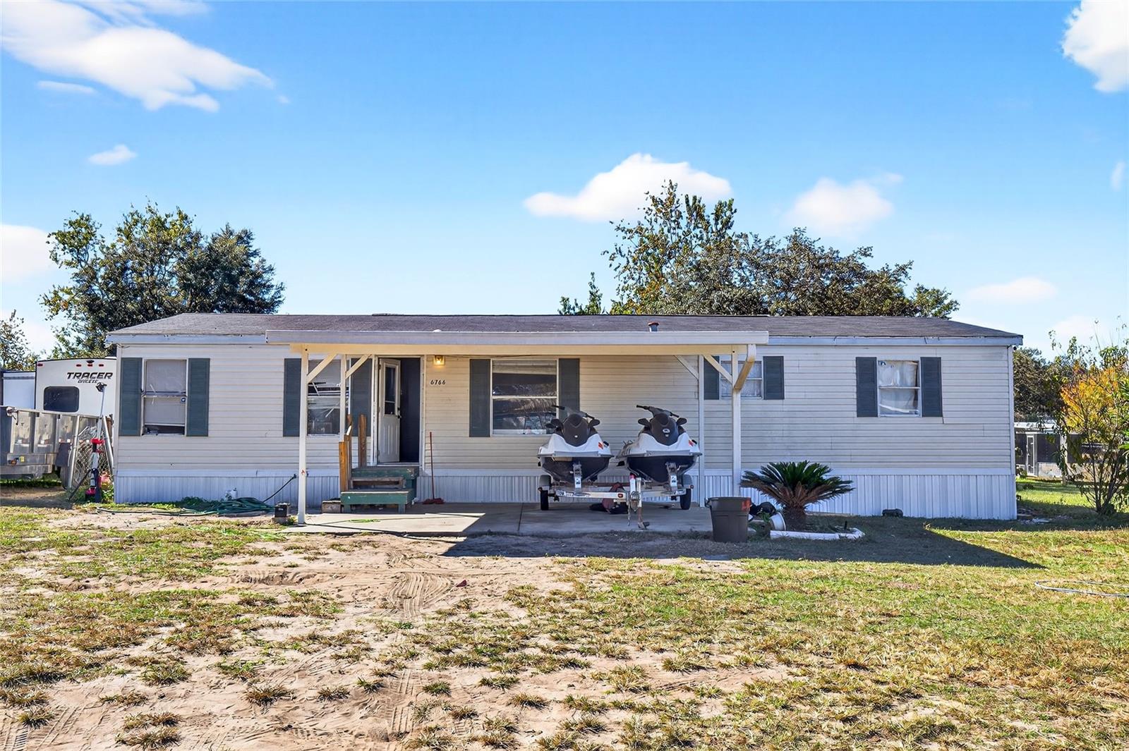 SILVERWOOD VILLAS - Residential