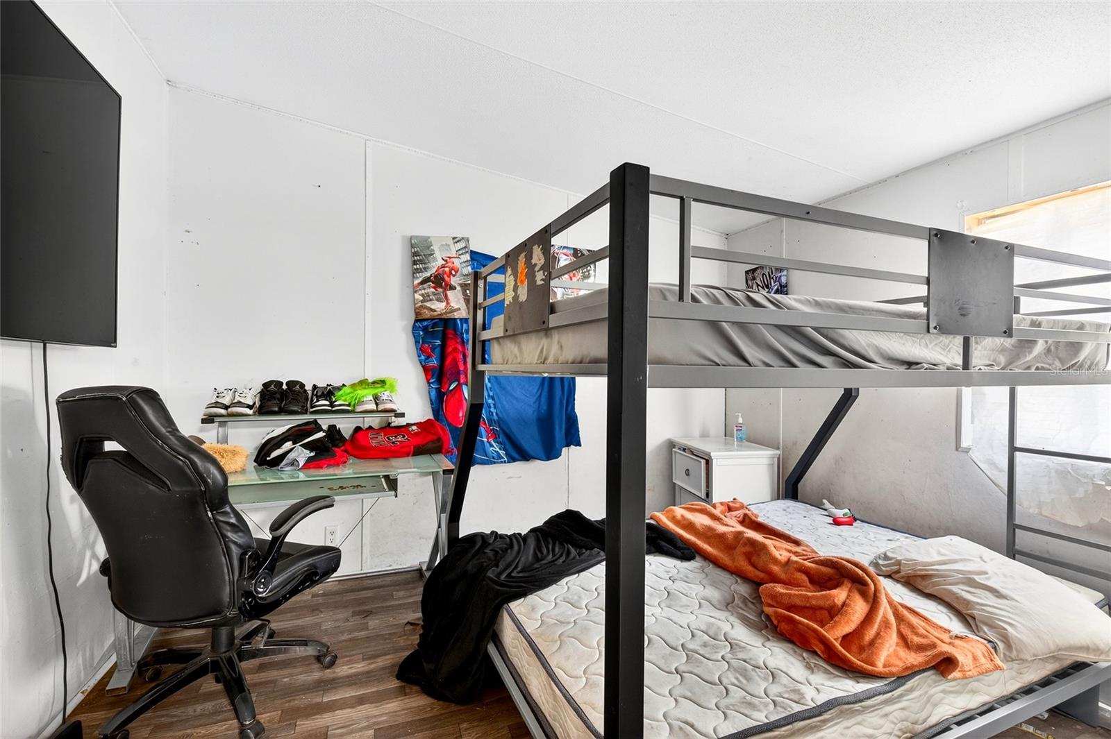 SILVERWOOD VILLAS - Residential