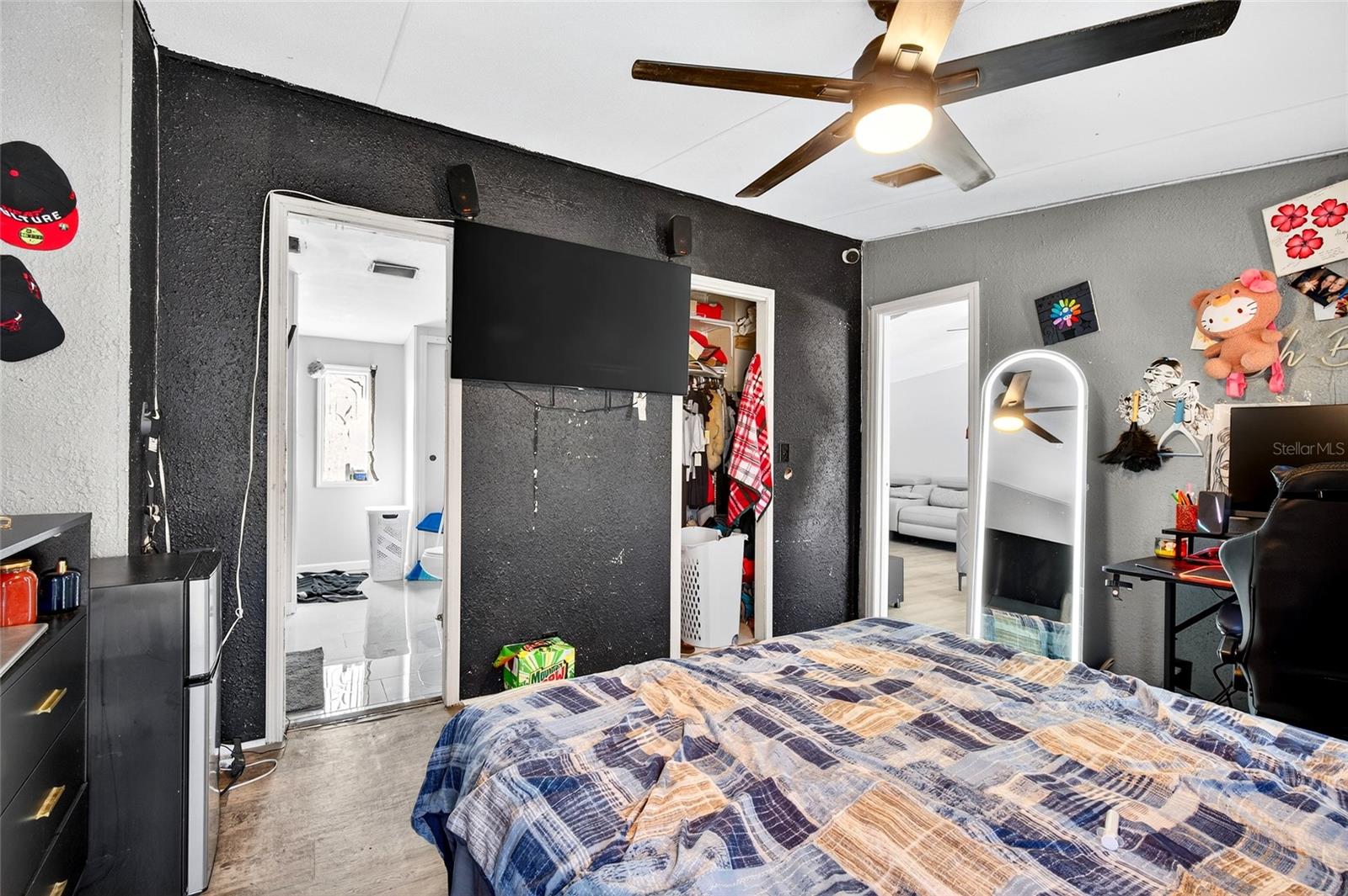 SILVERWOOD VILLAS - Residential