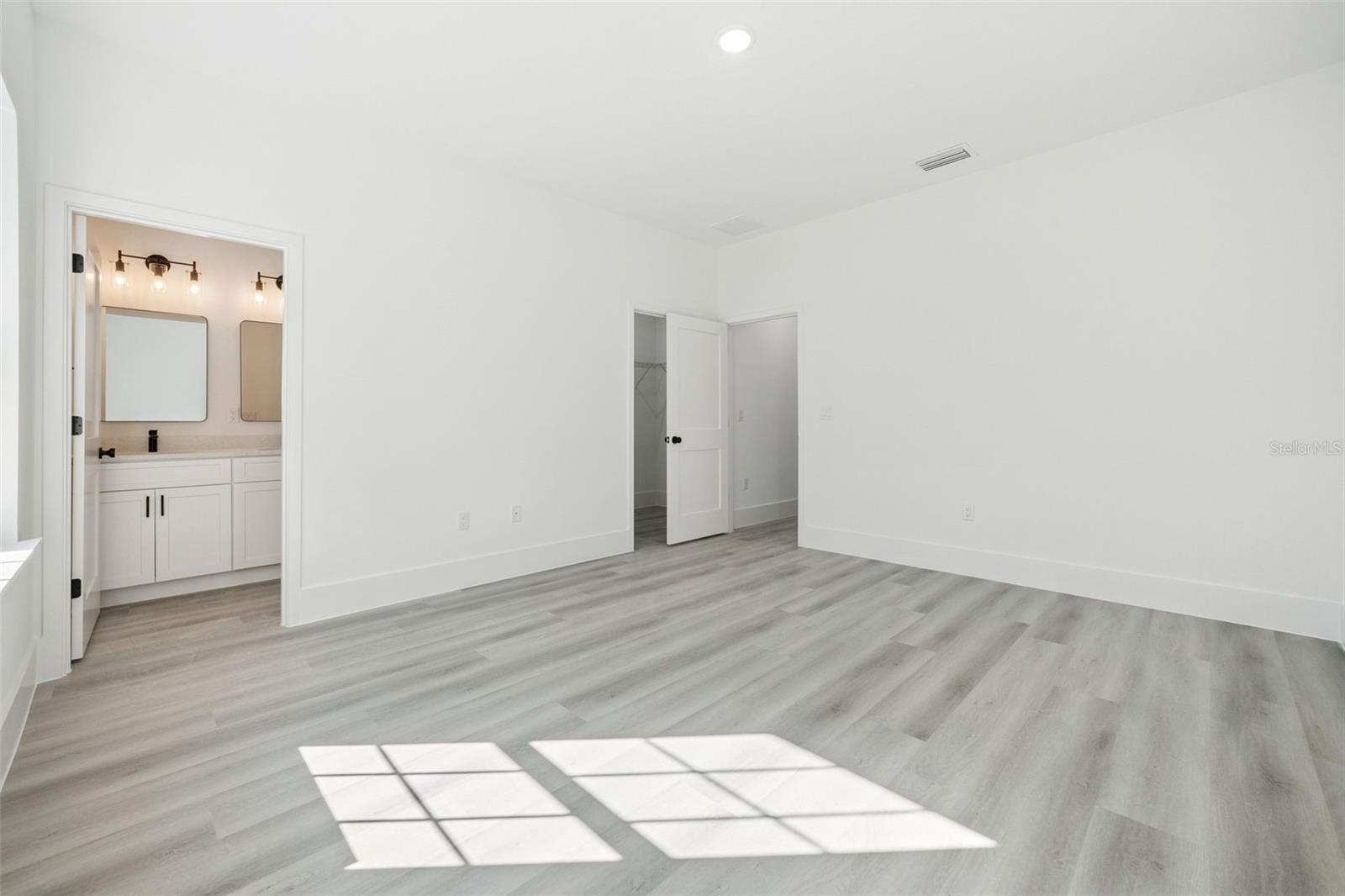 CITRUS SPGS UNIT 03 - Residential