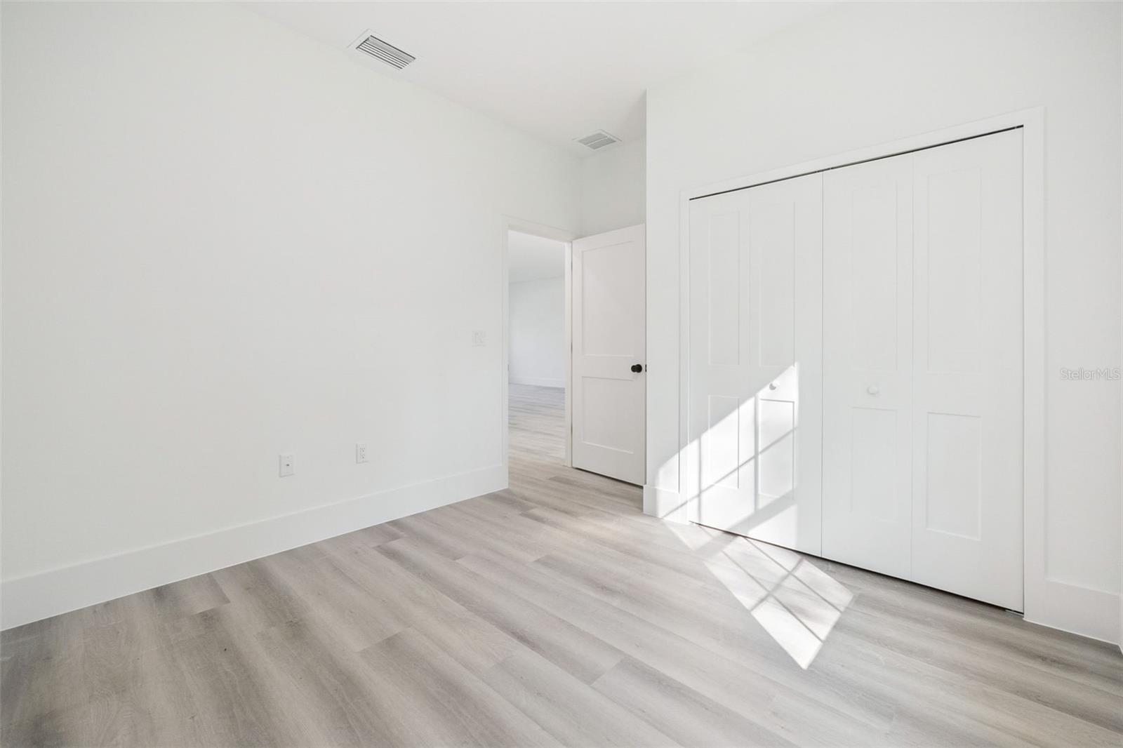 CITRUS SPGS UNIT 03 - Residential