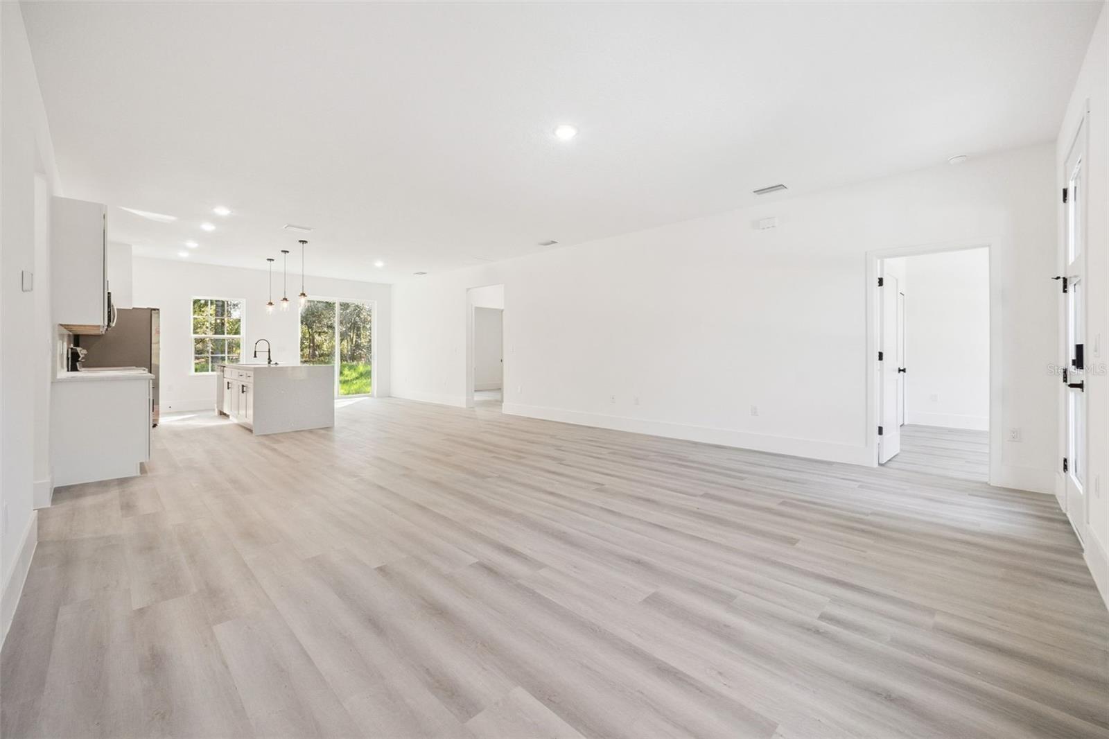 CITRUS SPGS UNIT 03 - Residential