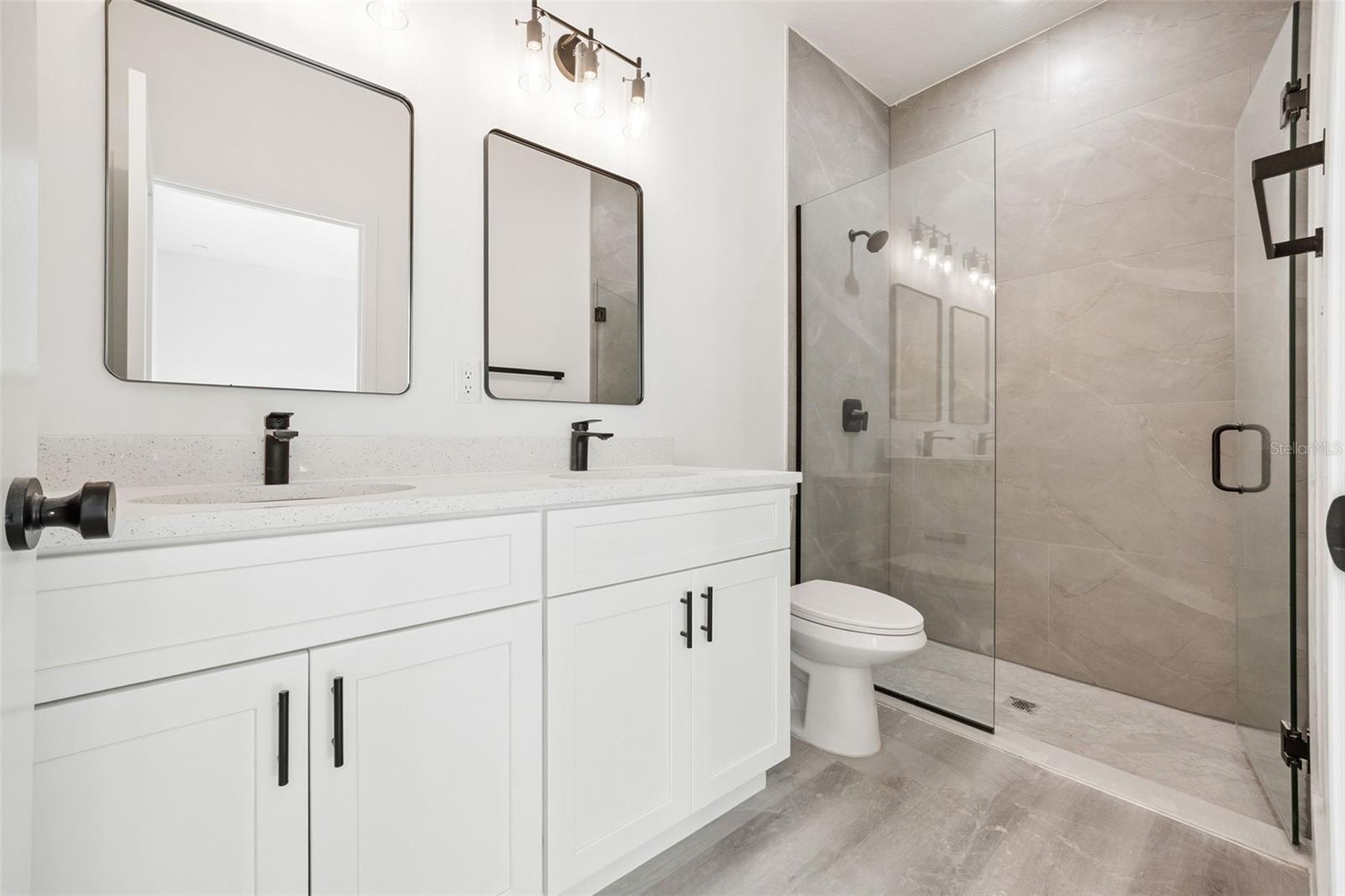 CITRUS SPGS UNIT 03 - Residential