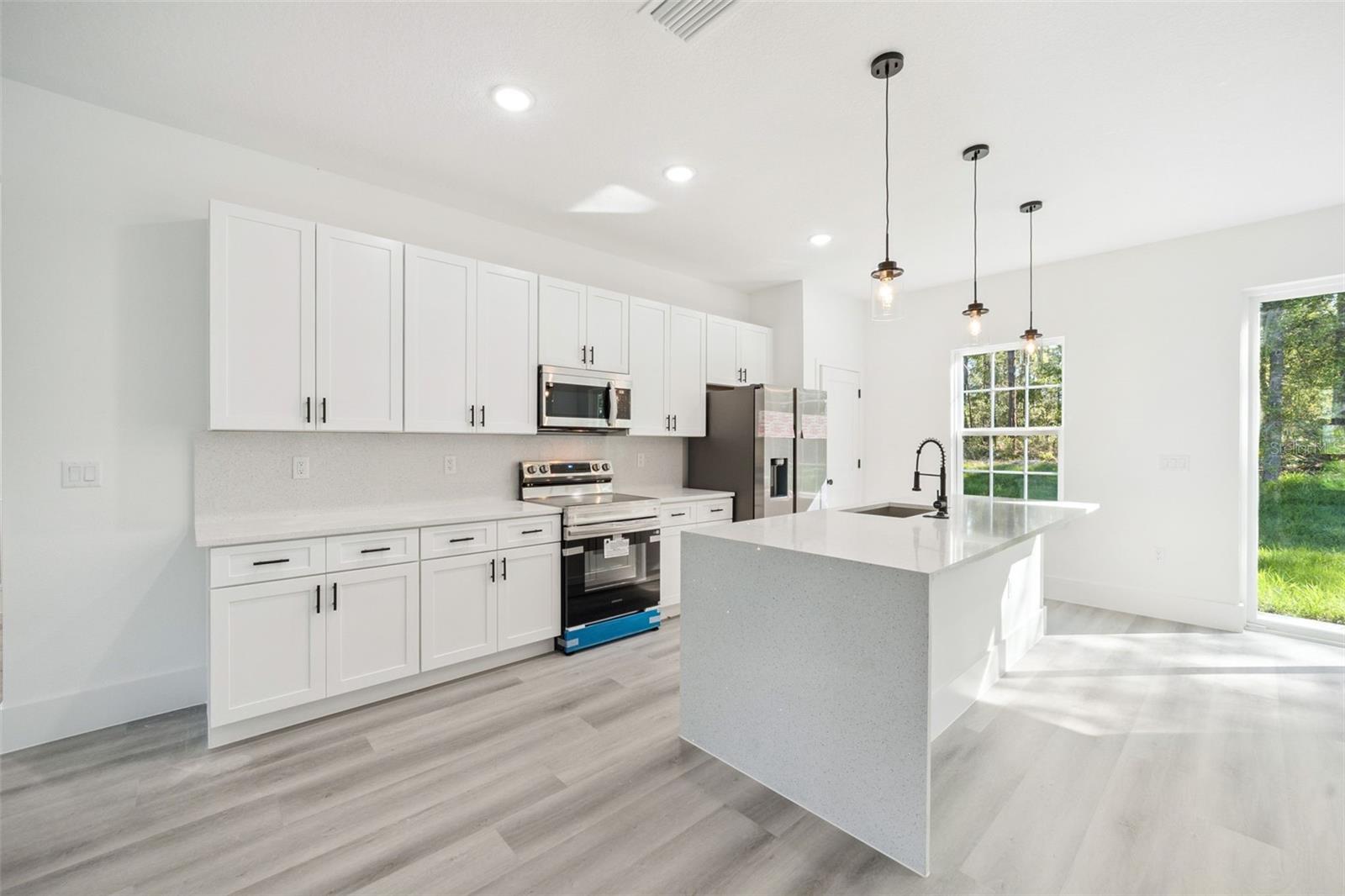 CITRUS SPGS UNIT 03 - Residential