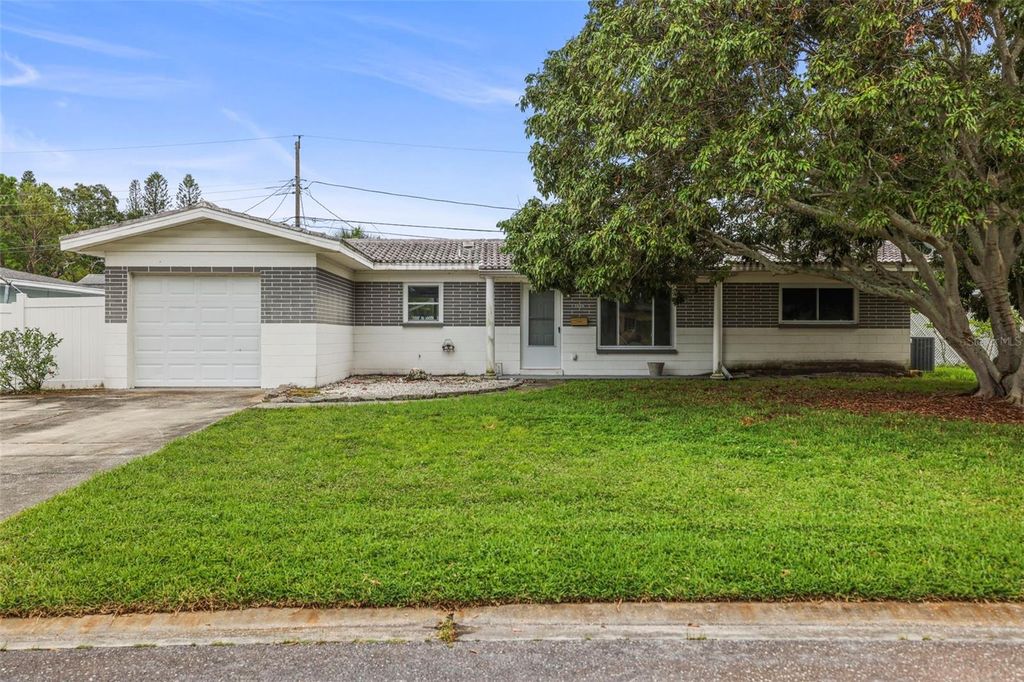 Photo of 1848 68th Avenue N, St Petersburg, FL 33702 (MLS # TB8399171)