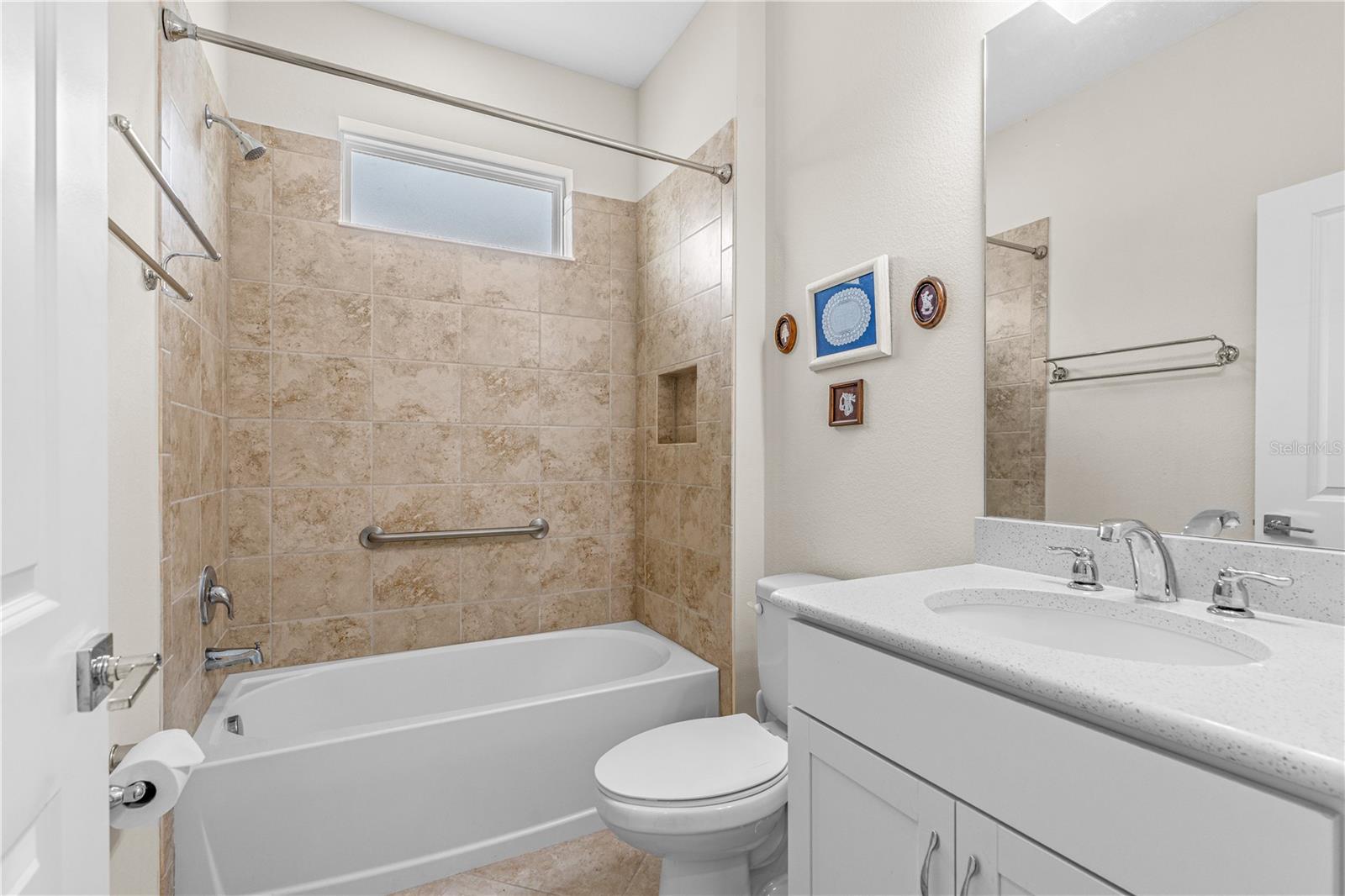 LATITUDE/DAYTONA BEACH PH 5 - Residential