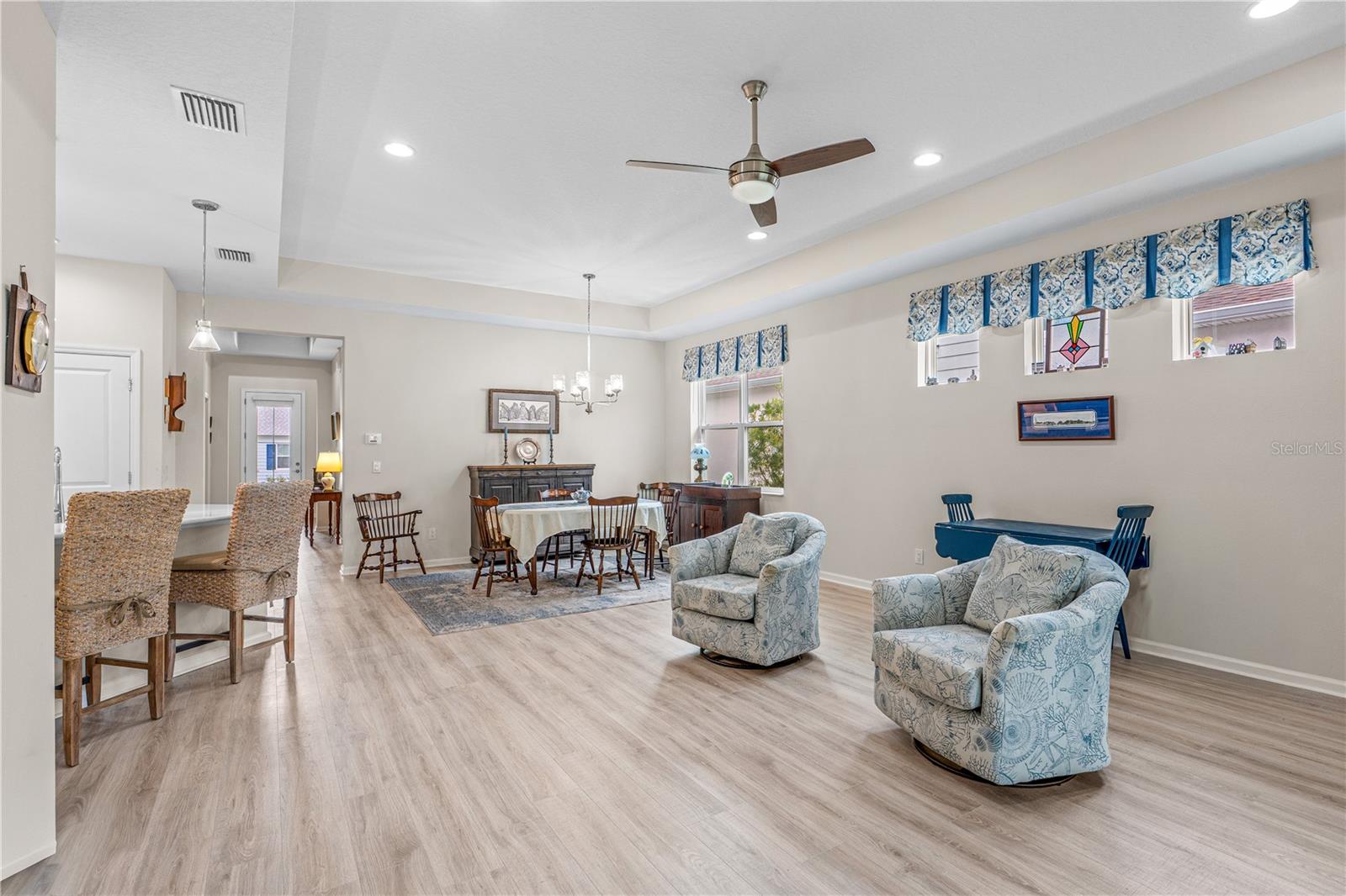 LATITUDE/DAYTONA BEACH PH 5 - Residential
