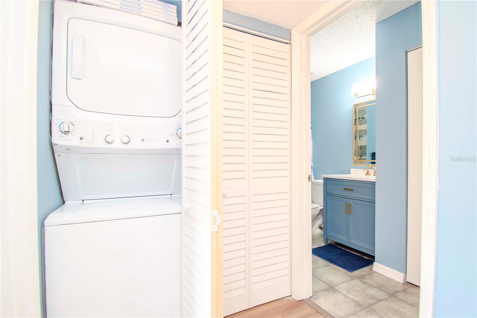 PARK LAKE AT PARSONS A CONDOMI - Residential