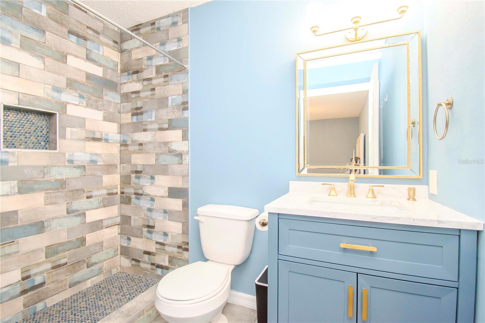 PARK LAKE AT PARSONS A CONDOMI - Residential