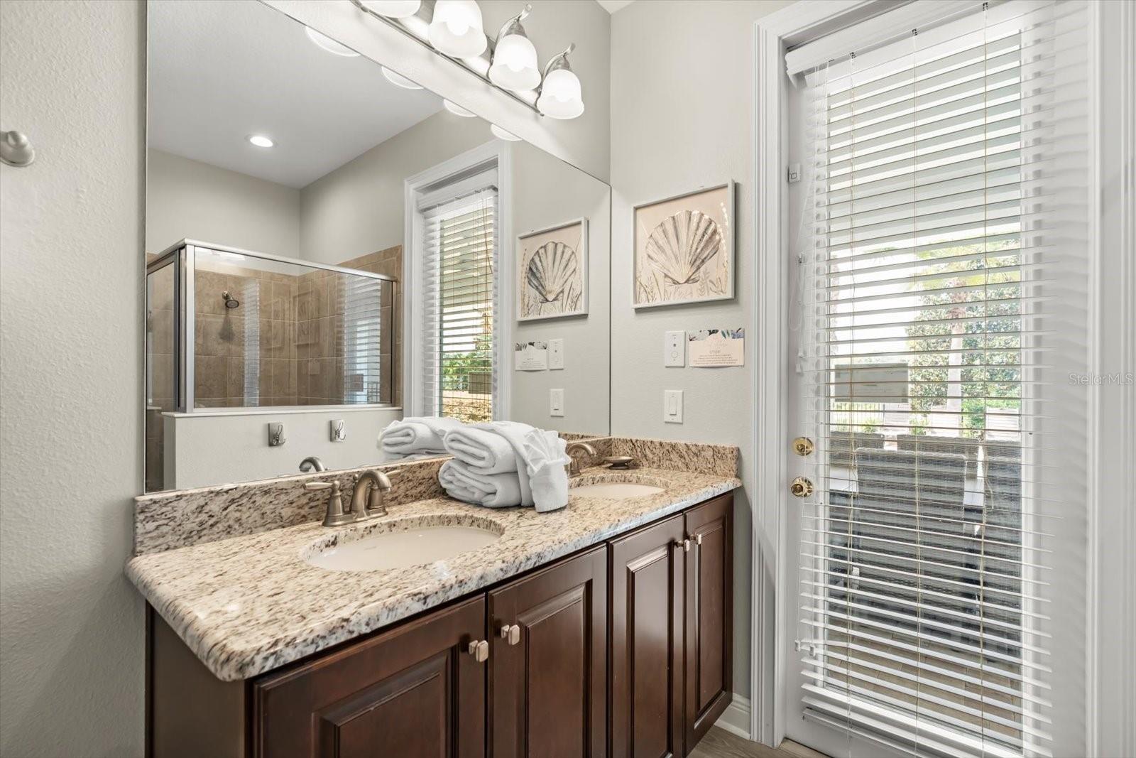 REUNION WEST VLGS NORTH - Residential