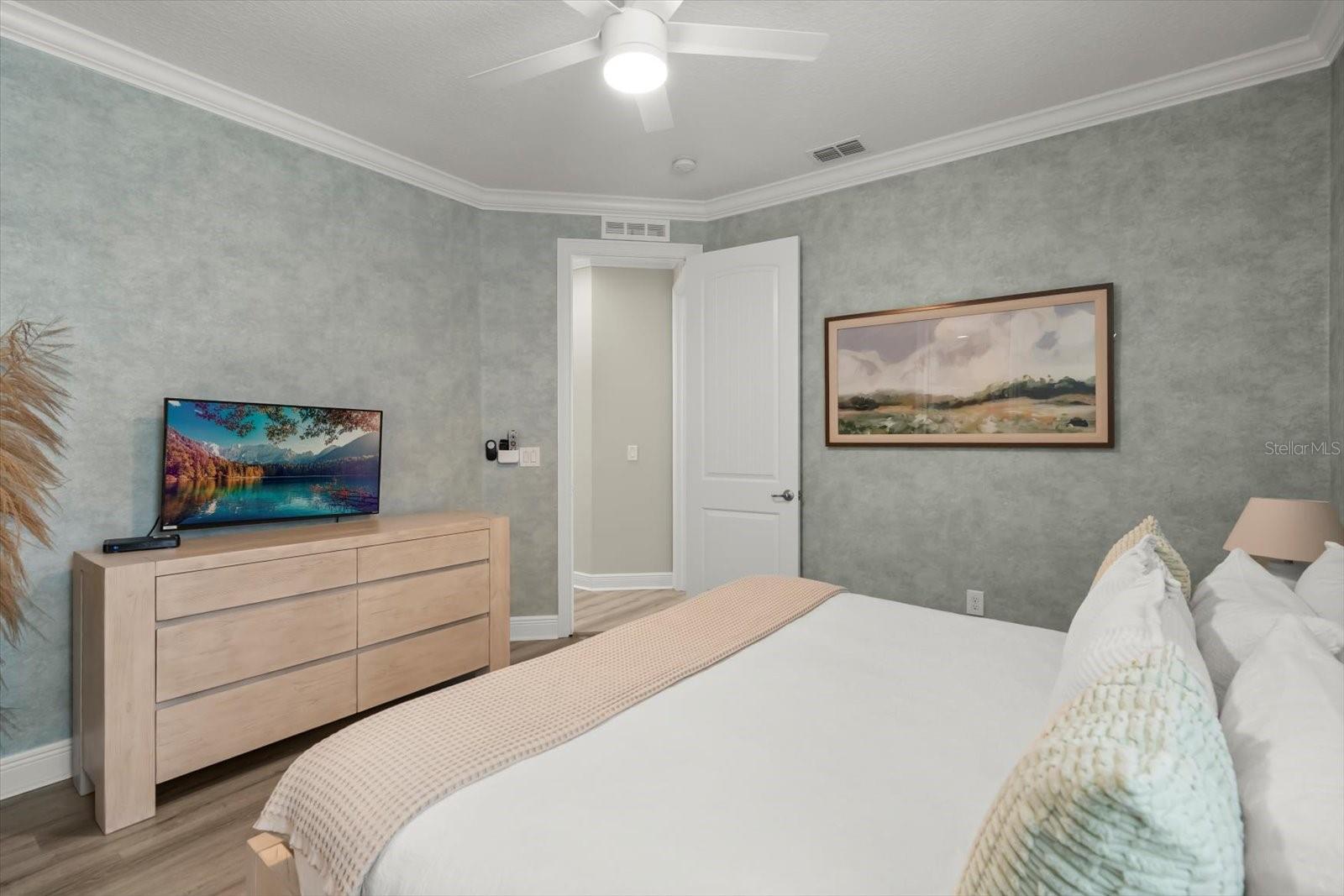 REUNION WEST VLGS NORTH - Residential