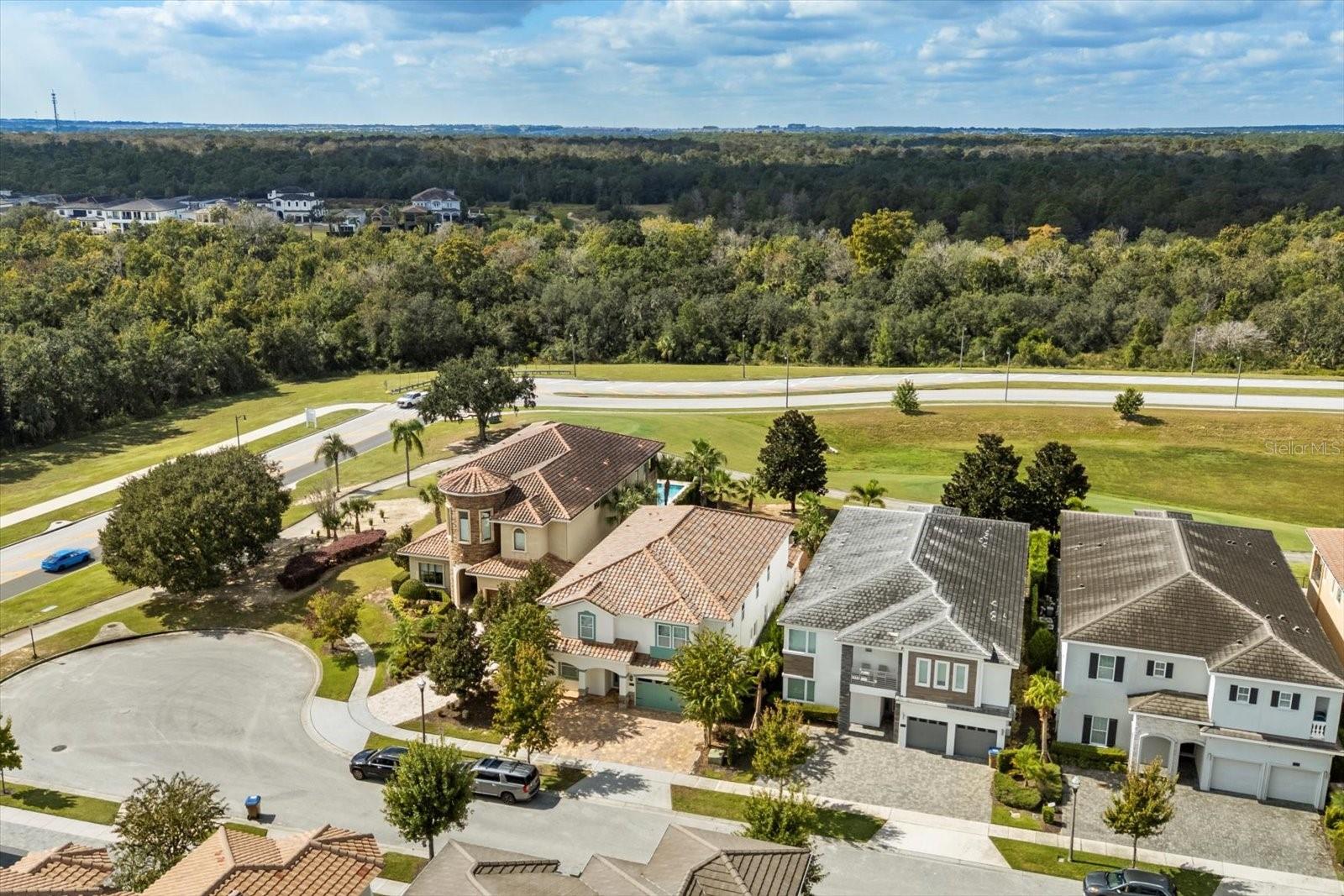 REUNION WEST VLGS NORTH - Residential