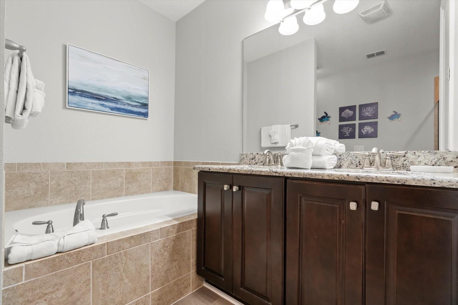 REUNION WEST VLGS NORTH - Residential