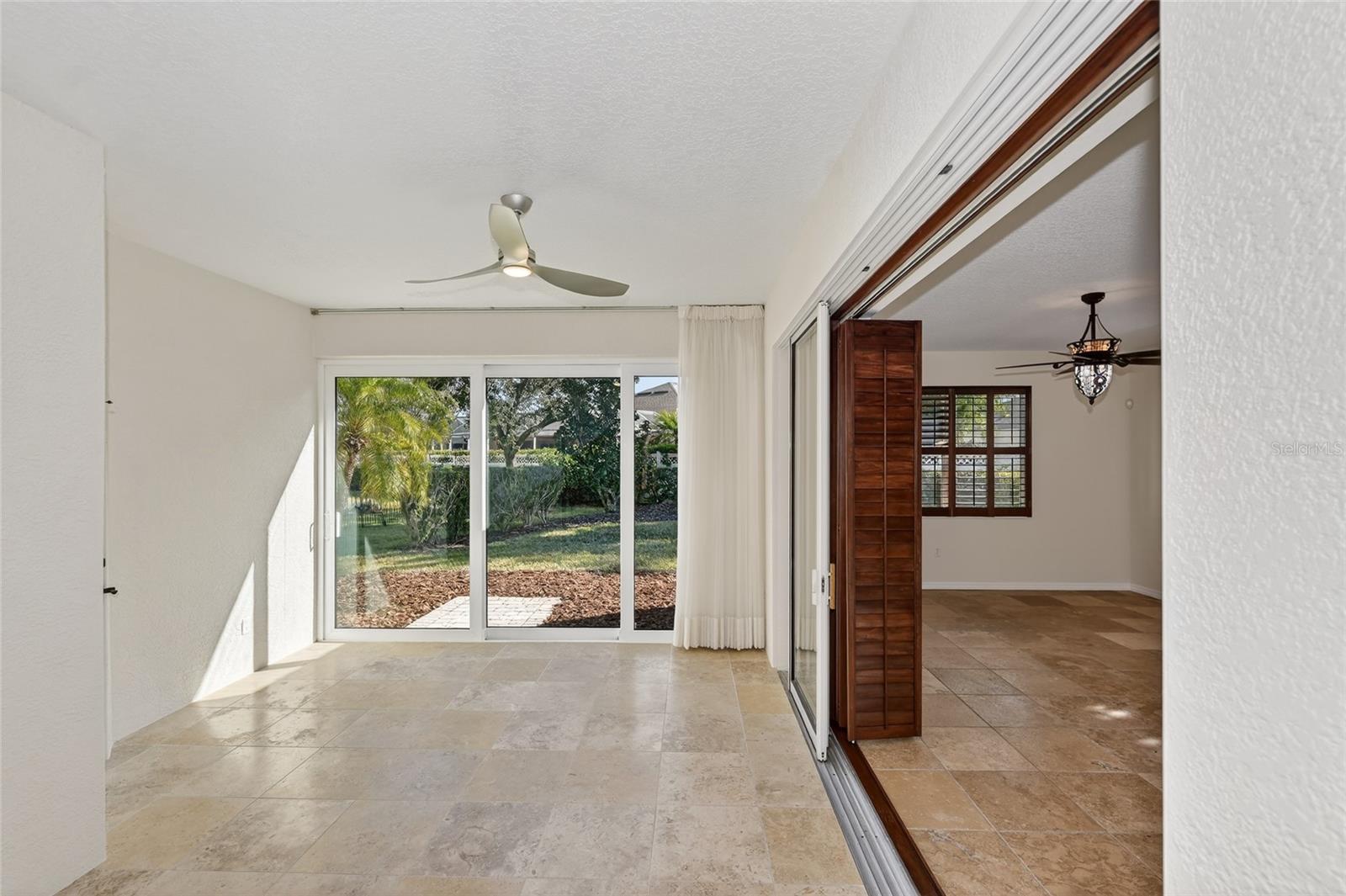 INDIGO RIDGE AT UNIVERSITY PLACE - Residential