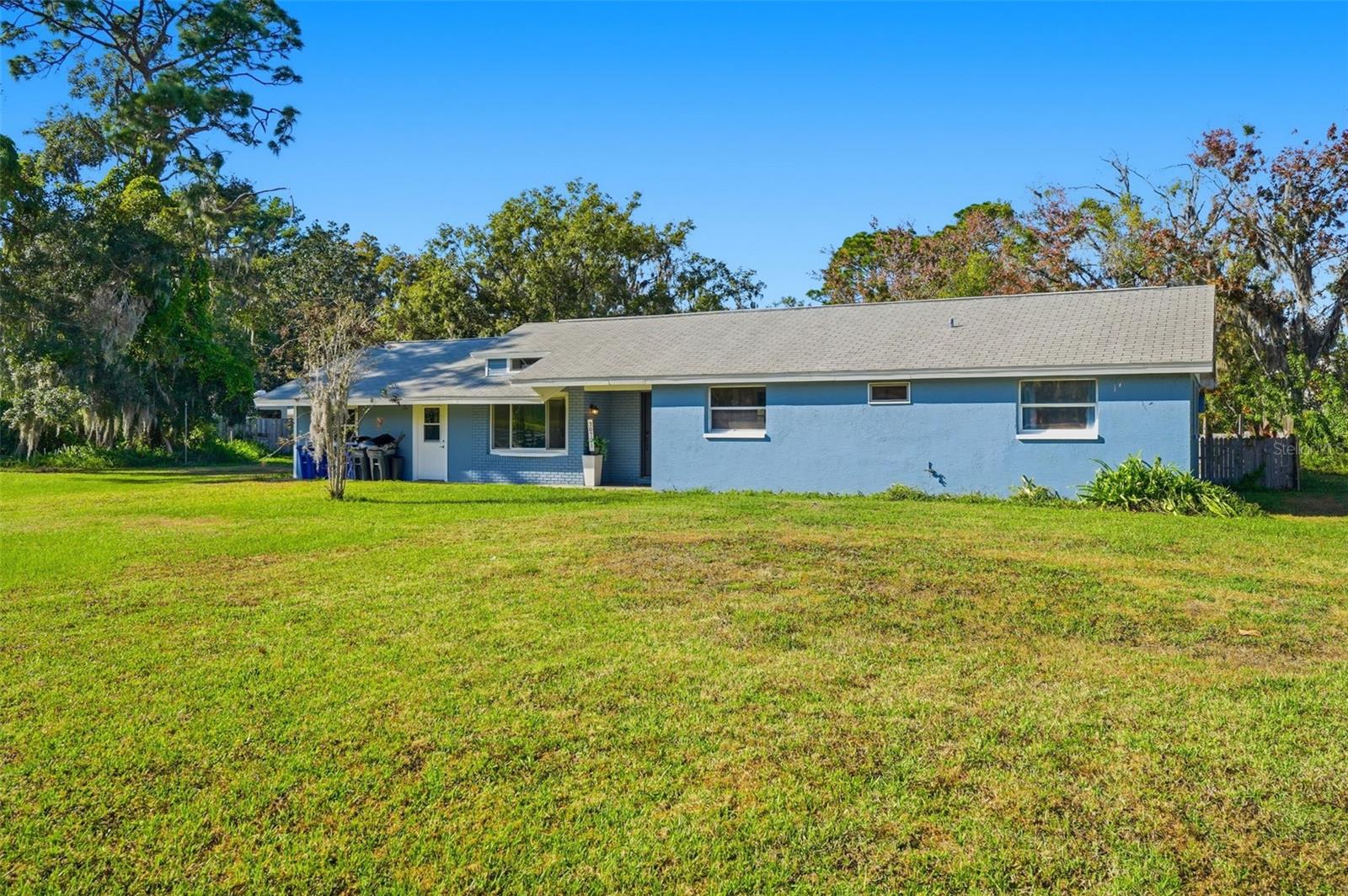 IVELMAR ESTATES - Residential