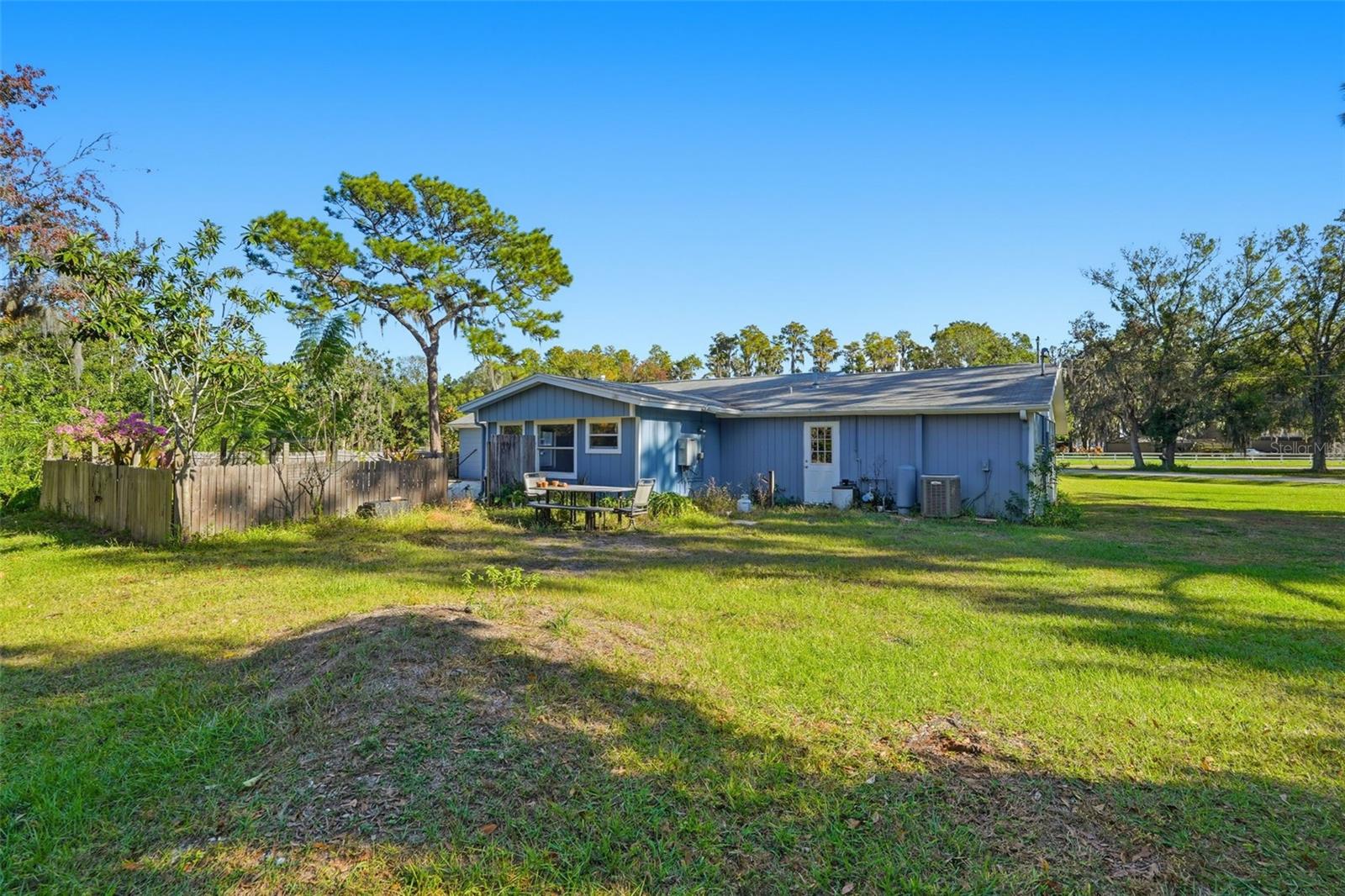 IVELMAR ESTATES - Residential