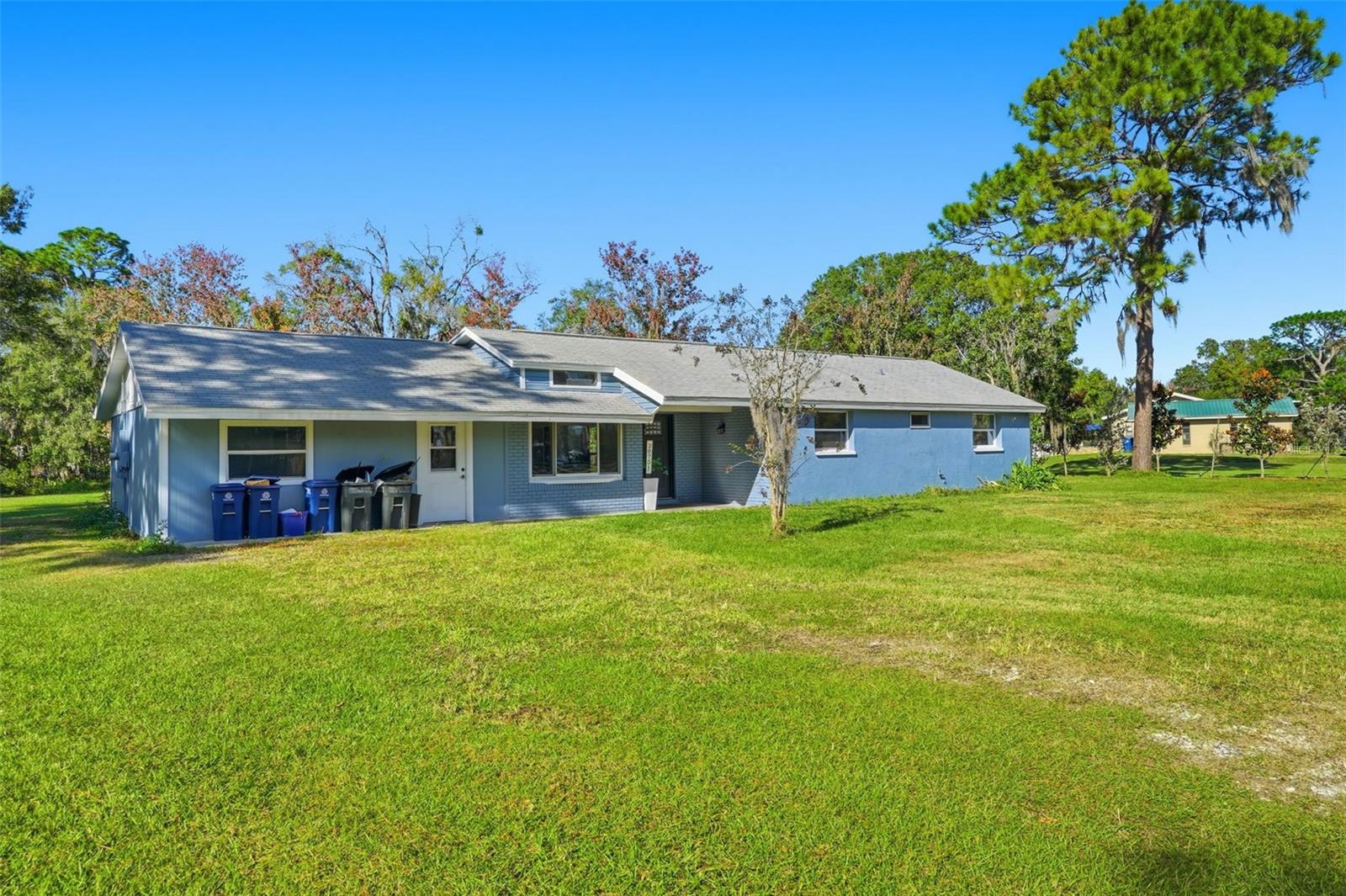 IVELMAR ESTATES - Residential