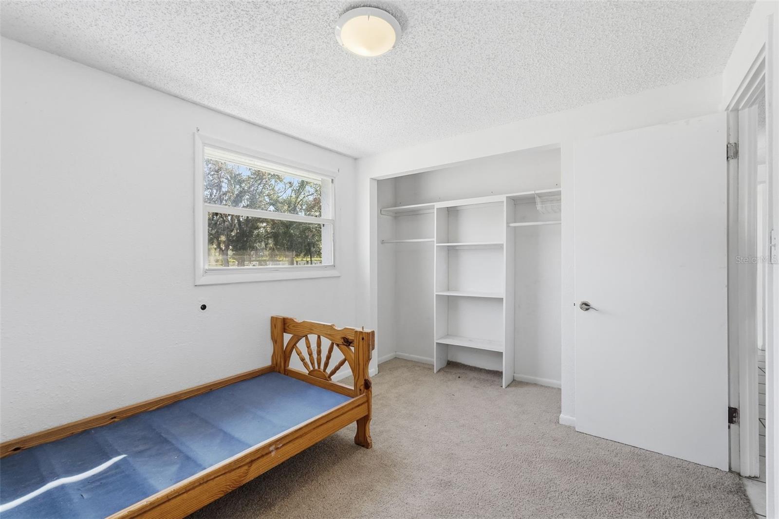 IVELMAR ESTATES - Residential