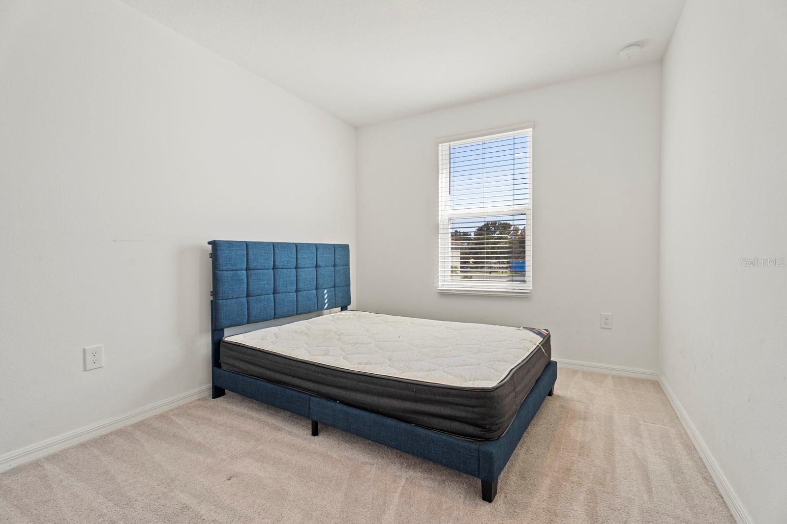 BELLALAGO POD G TOWHOMES - Residential