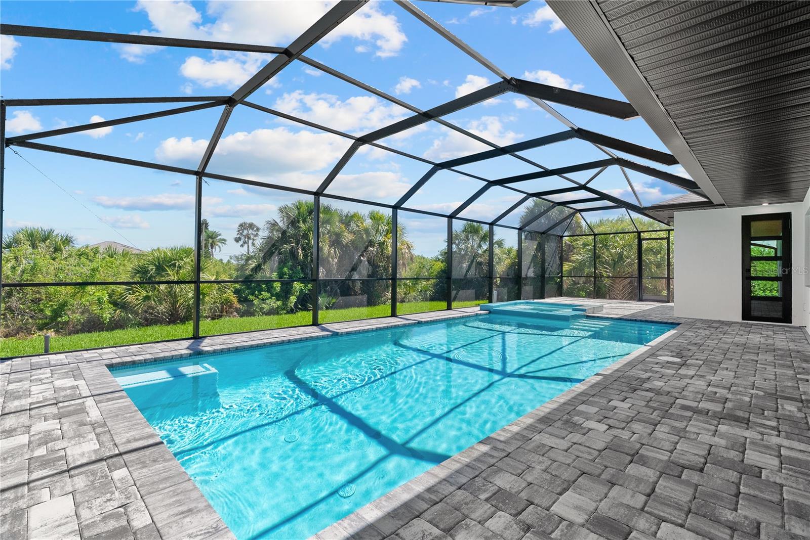 SOUTH GOLF COVE - Residential