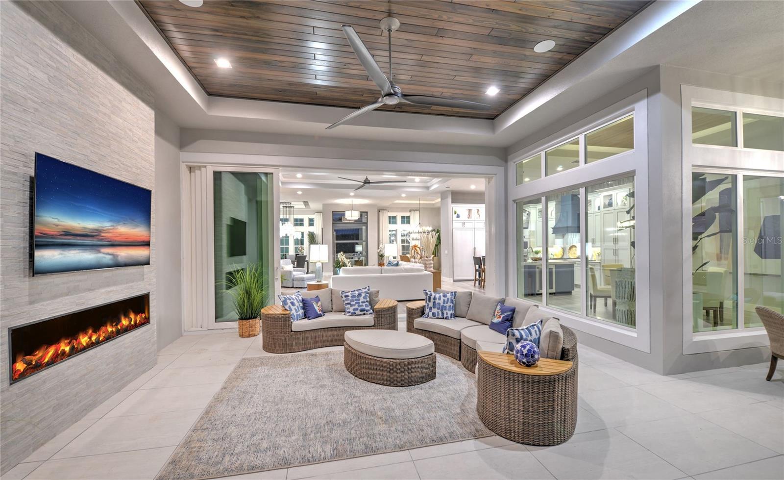 PLANTATION BAY - Residential