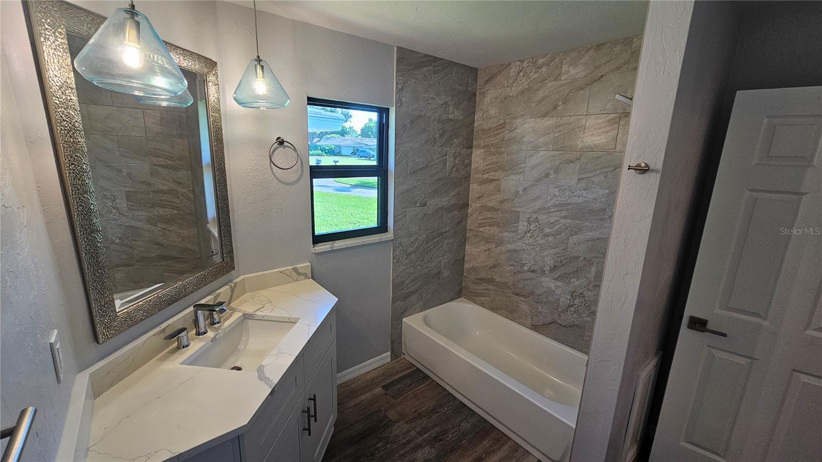 FRST LAKES COUNTRY CLUB ESTATES - Residential