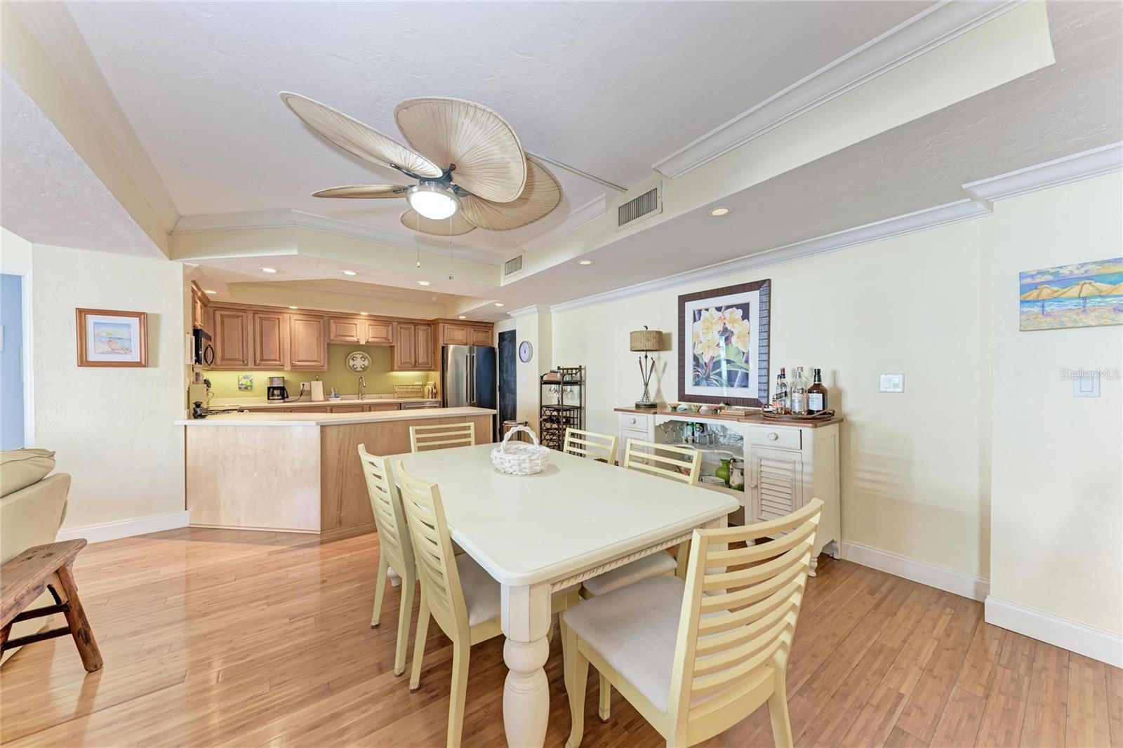 LIDO BEACH CLUB - Residential Lease