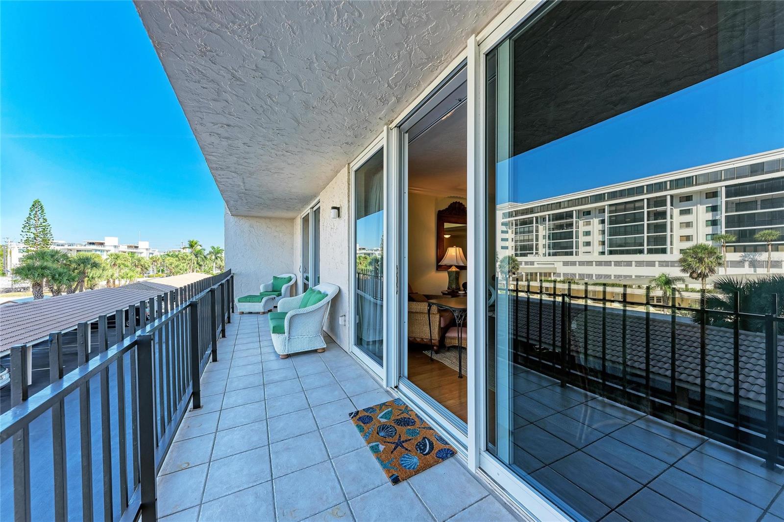 LIDO BEACH CLUB - Residential Lease