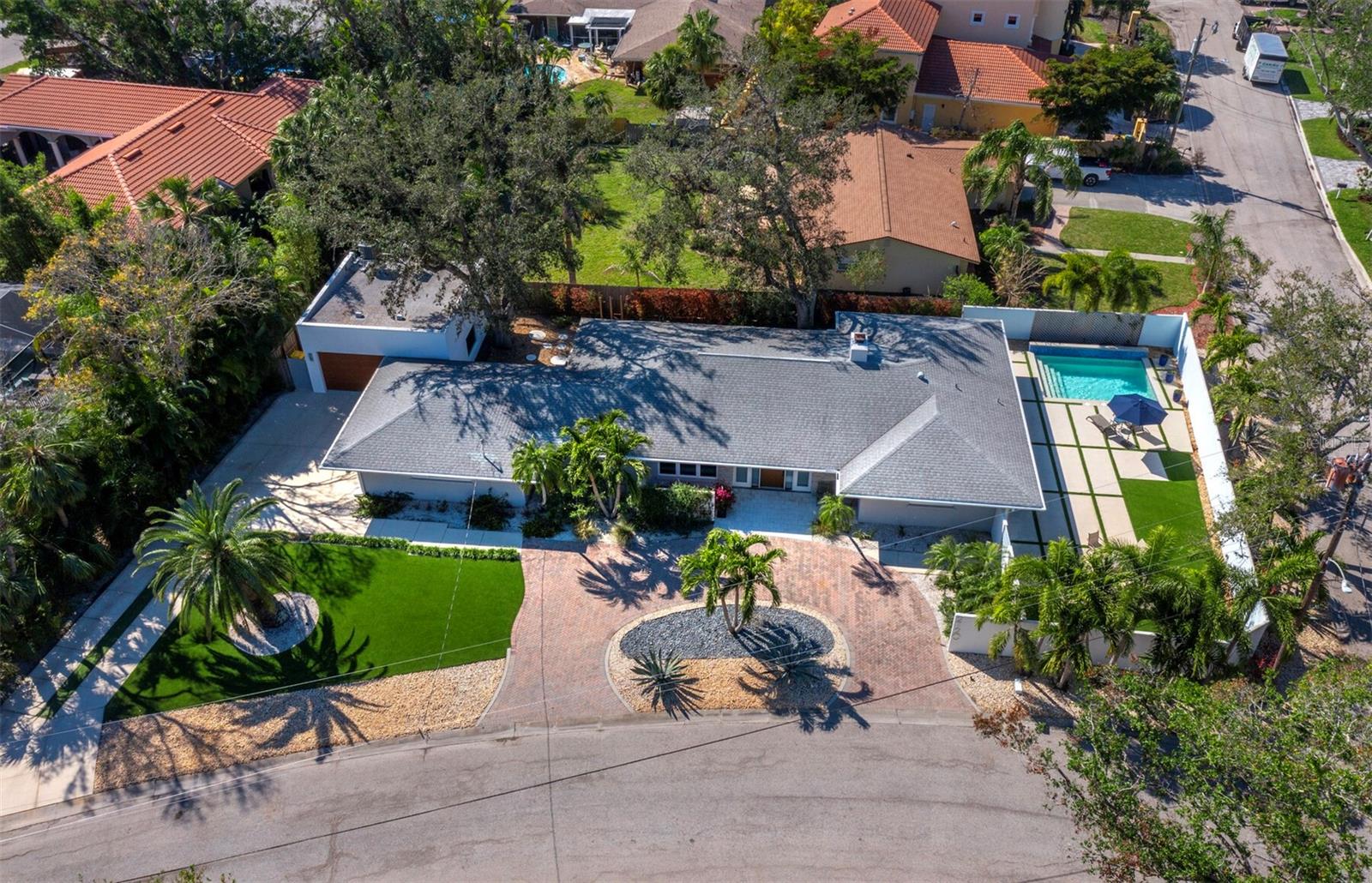 2120 ORIOLE DRIVE