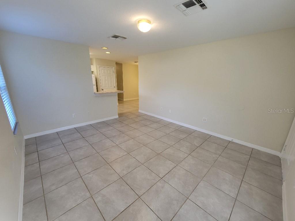 CLEAR LAKE VIEWS - Residential Income