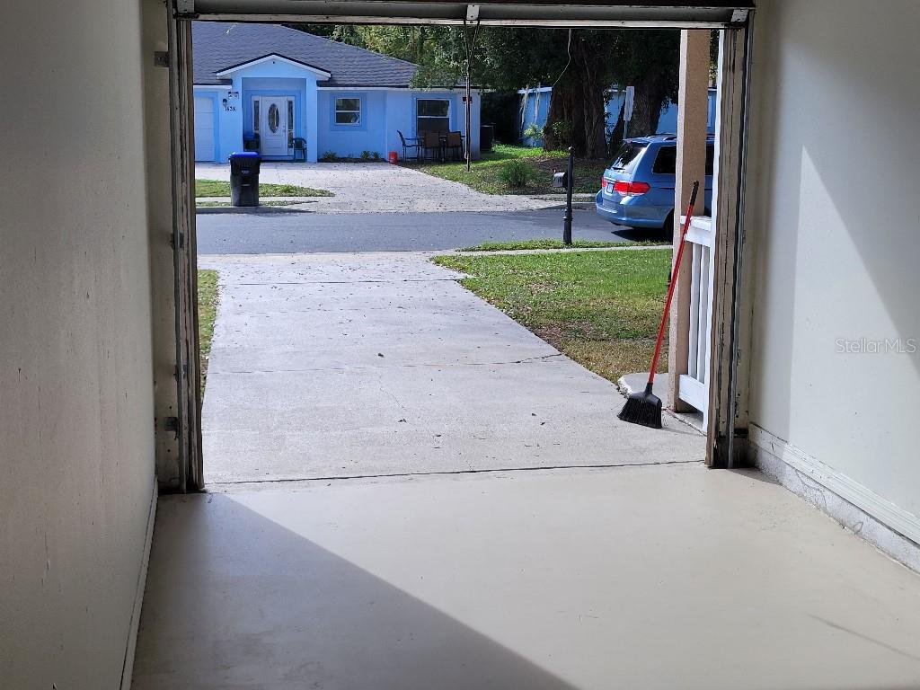 CLEAR LAKE VIEWS - Residential Income