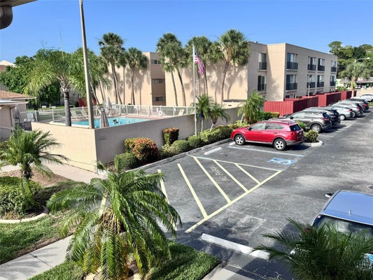 2763 WOODGATE LN APT 204, SARASOTA, FL 34231 - Image 51e95332058e2194b4e28d0d7ec0ab66/27334977
