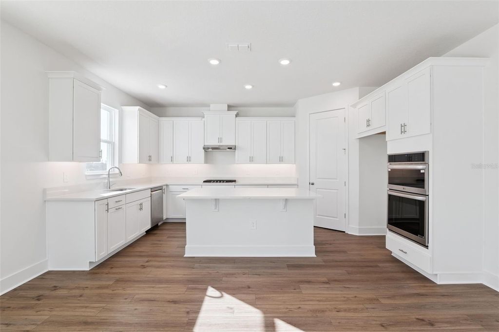 Photo of 655 Emerald Grove Drive, Apopka, FL 32703 (MLS # W7882485)