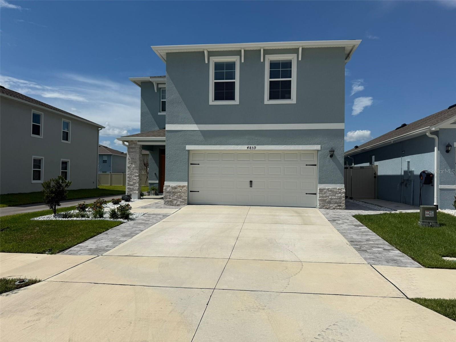 Beautiful 4 bedroom, 2.5 bathroom two-story home with great curb appeal. Features include an extended driveway, garage with extra storage, and a fenced-in paver patio perfect for outdoor living. Spacious floor plan with bright living areas and generously sized bedrooms. Move-in ready with plenty of space inside and out.
Come live in this amazing new community. The location is just perfect. Situated within close proximity to Plant City, Tampa and Orlando, and located just off I-4 and the Polk Parkway, Lakeland is convenient to both Tampa and Orlando. The community includes a dog park, gym, and pool.