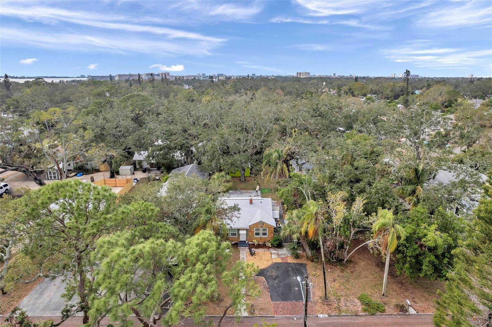 VETERAN PARK - Residential