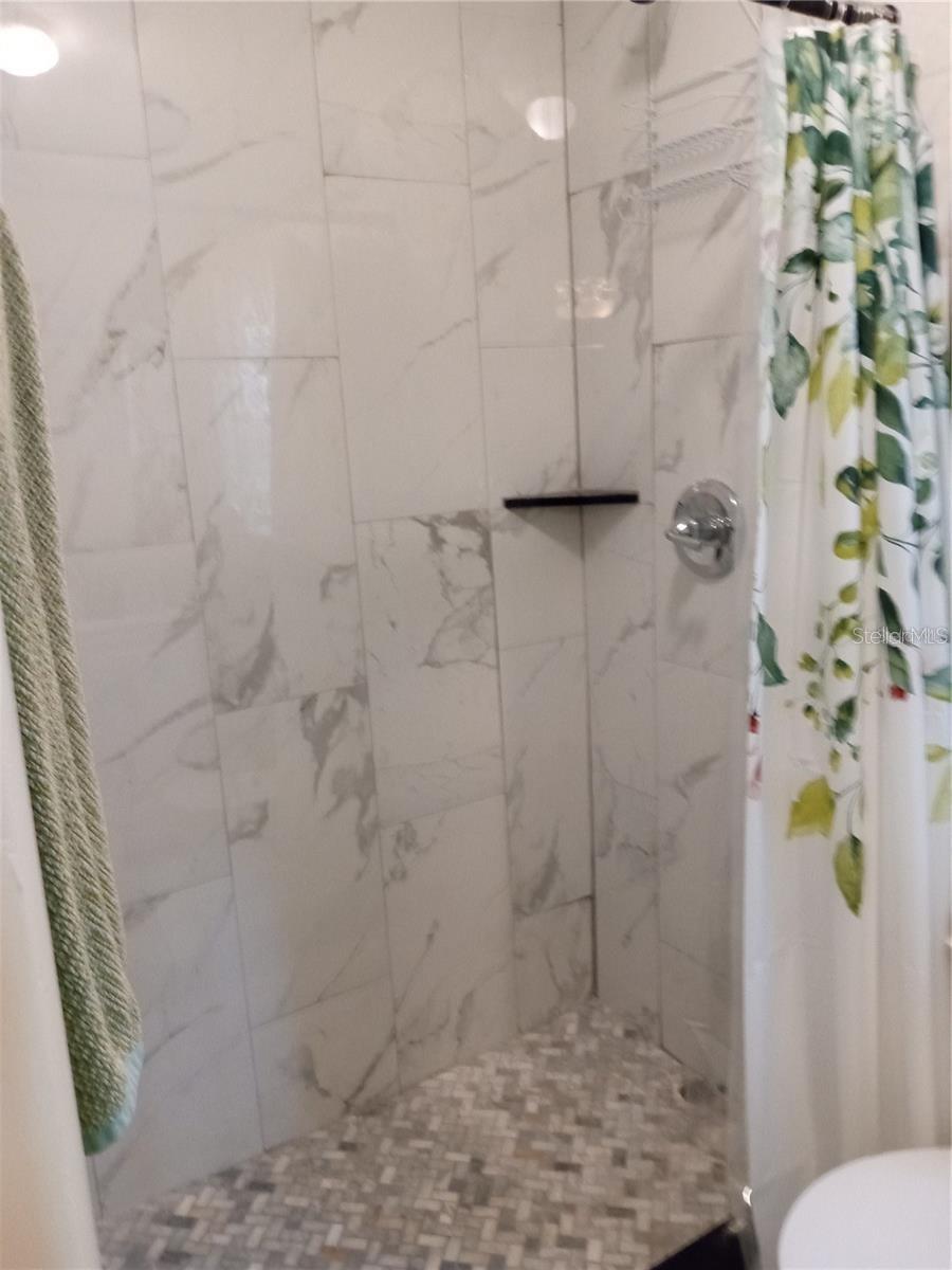 VETERAN PARK - Residential