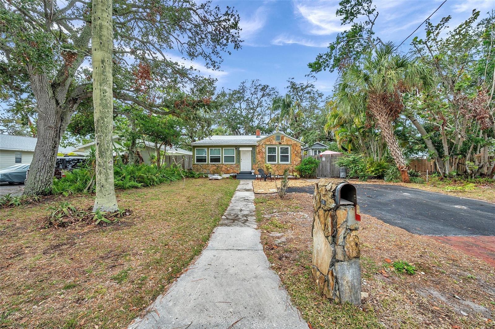 VETERAN PARK - Residential