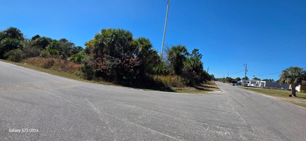 Photo of Ferdon Avenue SW, Palm Bay, FL 32908 (MLS # O6386217)