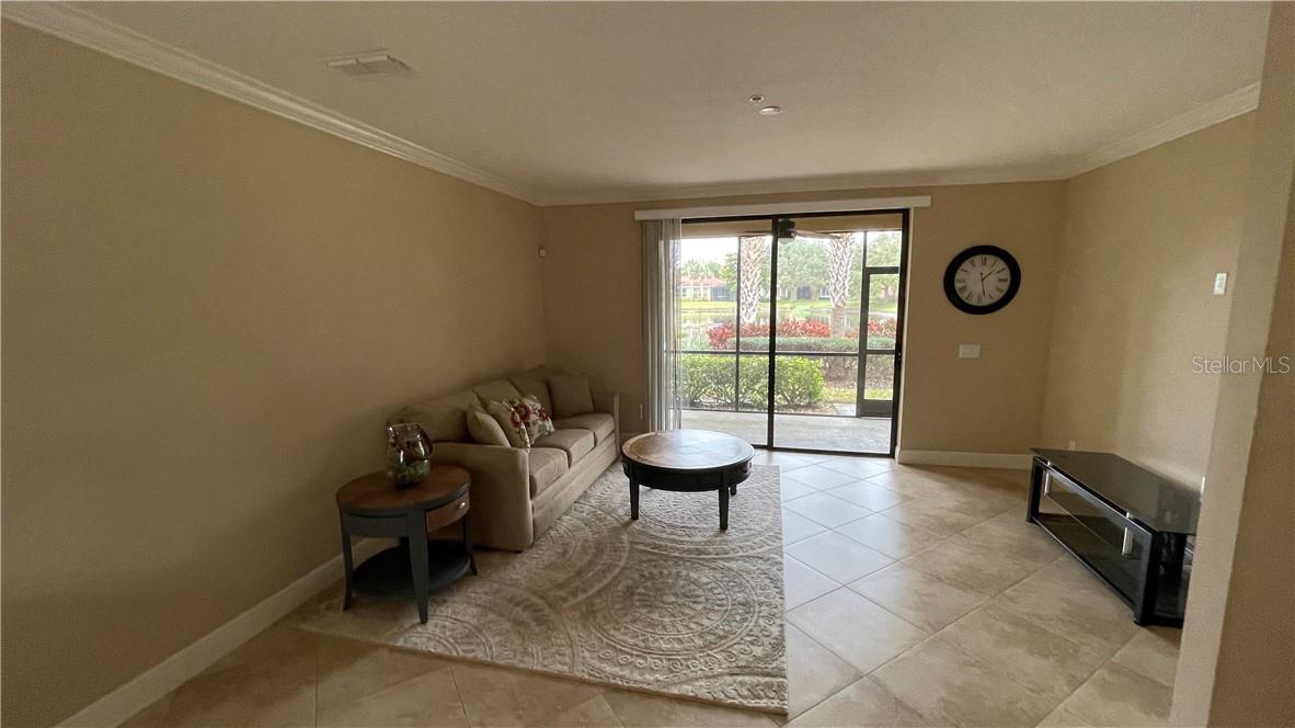 PALMA SOLA TRACE CONDO OR2185/736 - Residential Lease