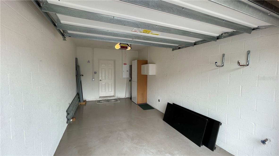 PALMA SOLA TRACE CONDO OR2185/736 - Residential Lease