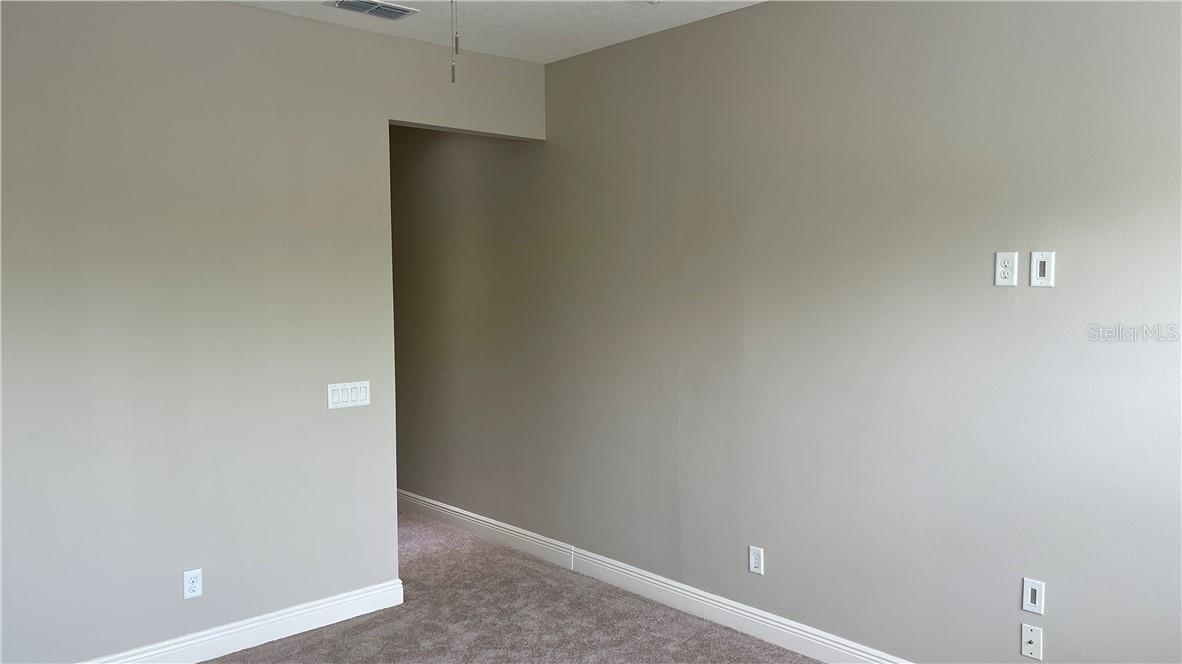 PALMA SOLA TRACE CONDO OR2185/736 - Residential Lease