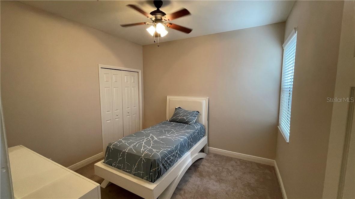 PALMA SOLA TRACE CONDO OR2185/736 - Residential Lease