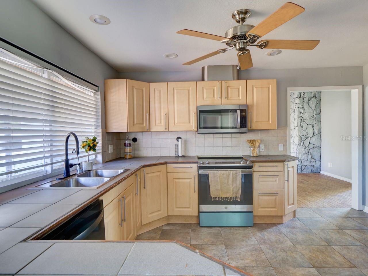 ROSEMONT - Residential