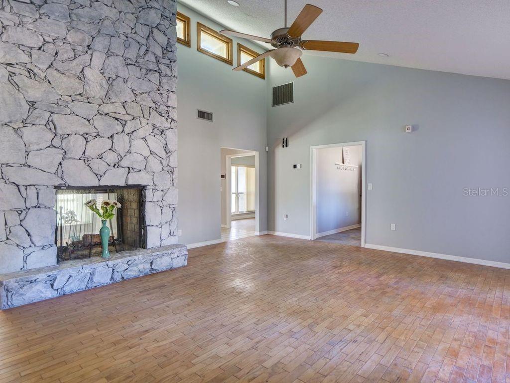 ROSEMONT - Residential