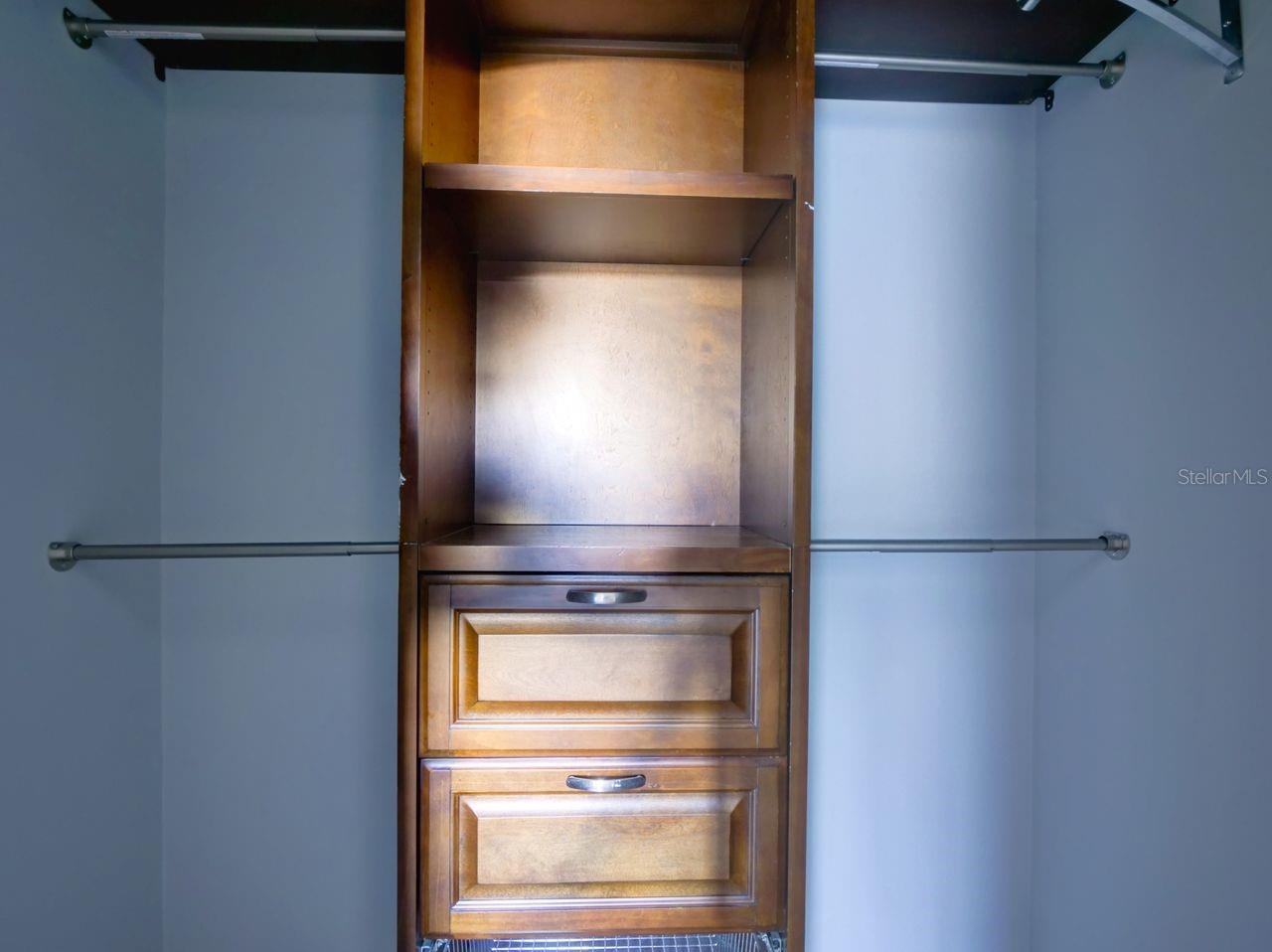 ROSEMONT - Residential