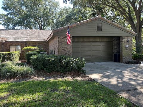 Photo of 104 Woden Way, Winter Haven, FL 33884 (MLS # P4934554)