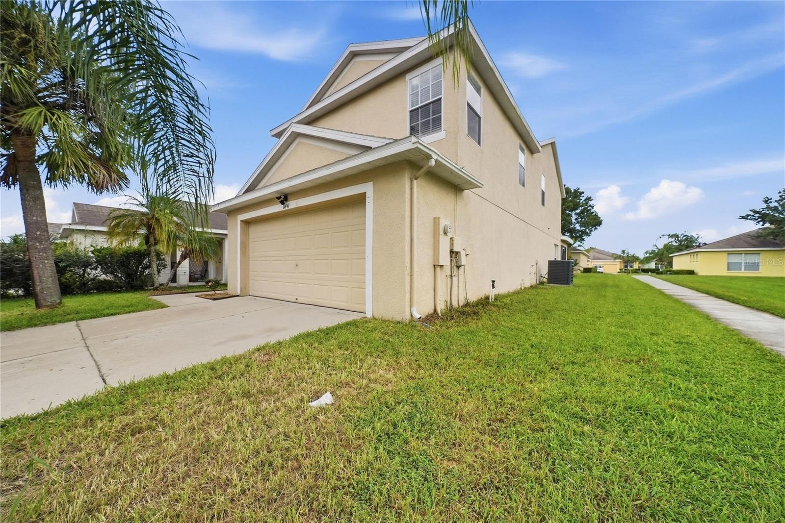 11441 CRESTLAKE VILLAGE, RIVERVIEW, FL, 33569 1 11441 CRESTLAKE VILLAGE