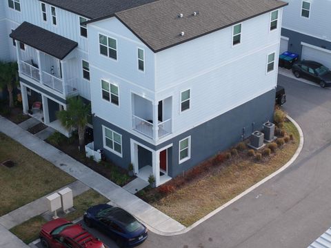 Photo of 3548 Tracy Vickers Alley, Orlando, FL 32828 (MLS # S5144317)