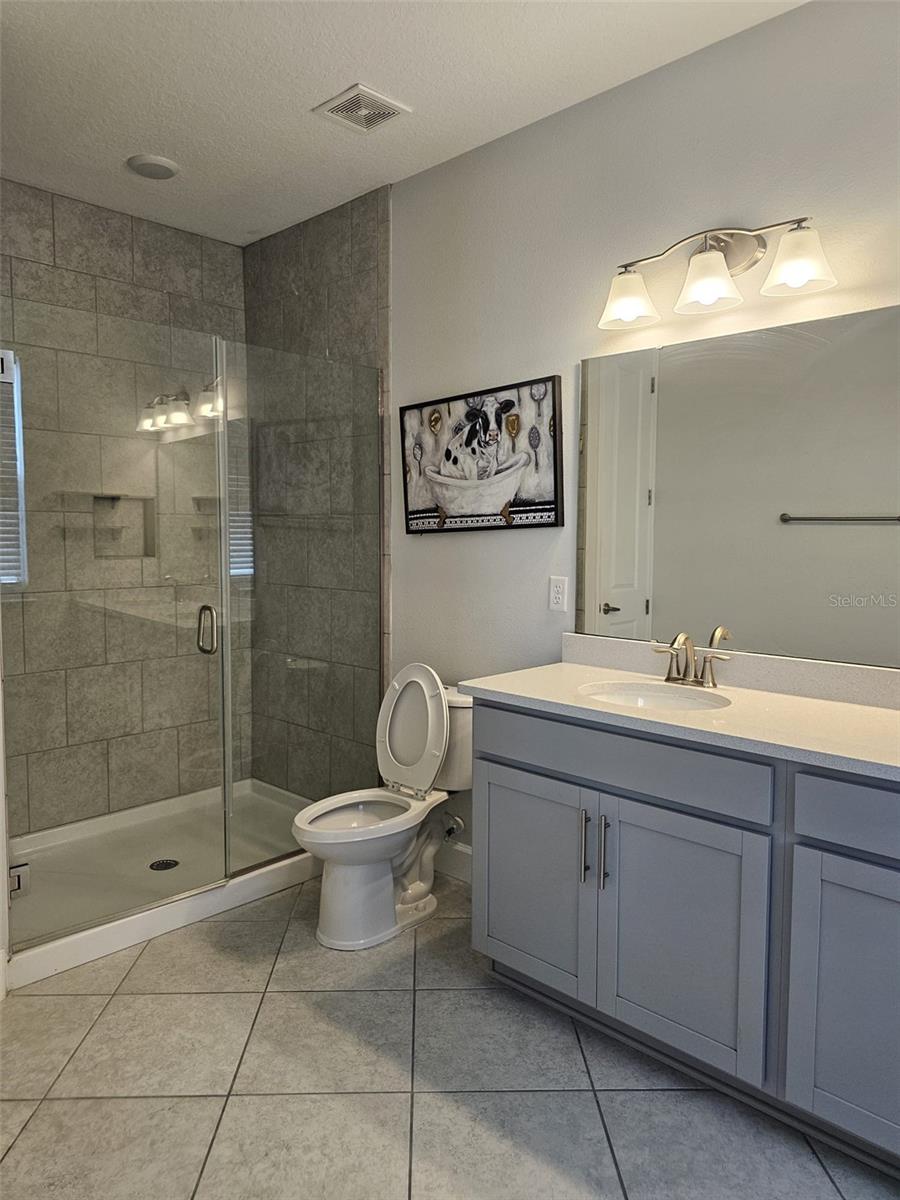 AVALON TWNHMS - Residential